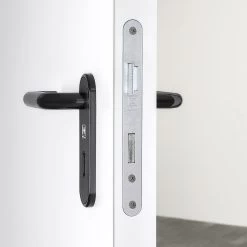 Hörmann Mehrzwecktür D65-1 OD -Wohnaccessoires 460426 hoermann mehrzwecktuer d65 1 od tuerschloss