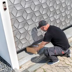 SOMMER Handsender Telecody Courier, Weiß -Wohnaccessoires s12829 00003 sommer handsender telecody courier weiss anwendungsbeispiel2